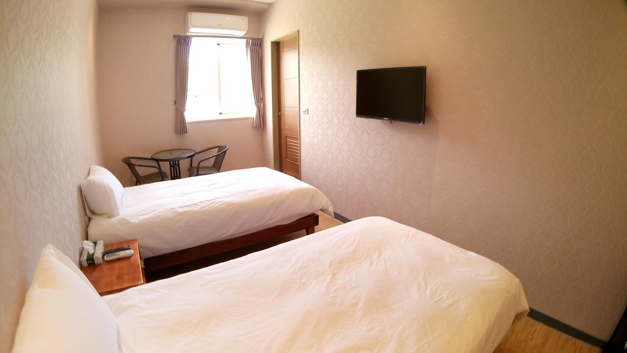 ฟัน วินด์ เซลลิง Hostel หนานวาน ภายนอก รูปภาพ