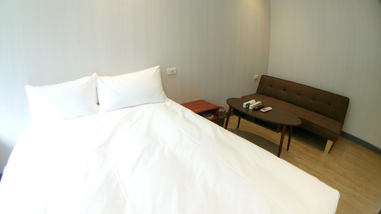 ฟัน วินด์ เซลลิง Hostel หนานวาน ภายนอก รูปภาพ