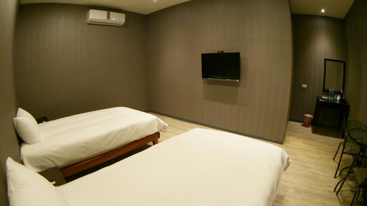 ฟัน วินด์ เซลลิง Hostel หนานวาน ภายนอก รูปภาพ